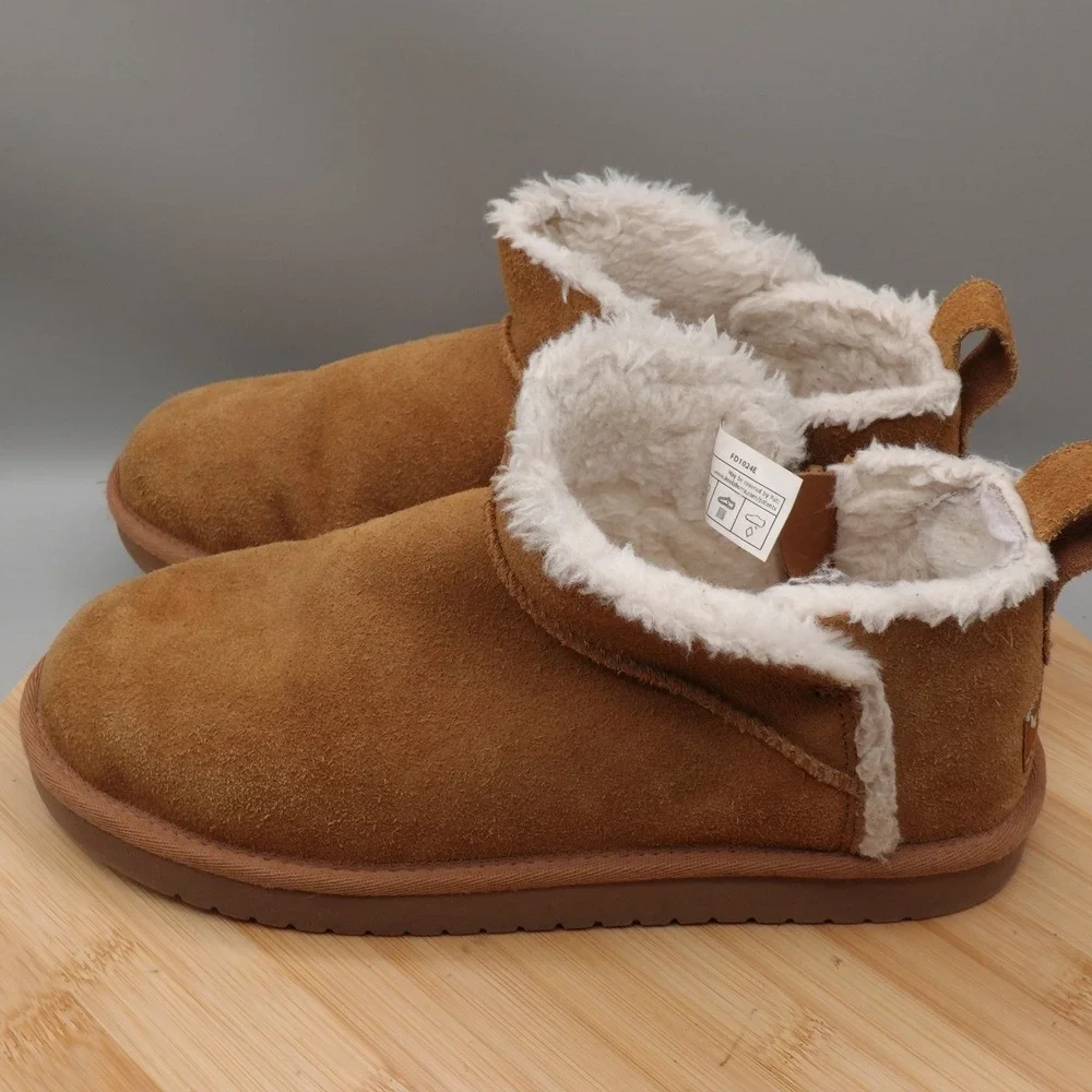 Koolaburra by UGG Boots Womens 5 Brown Suede Sheepskin Lined Ankle Flaws - Picture 1 of 10